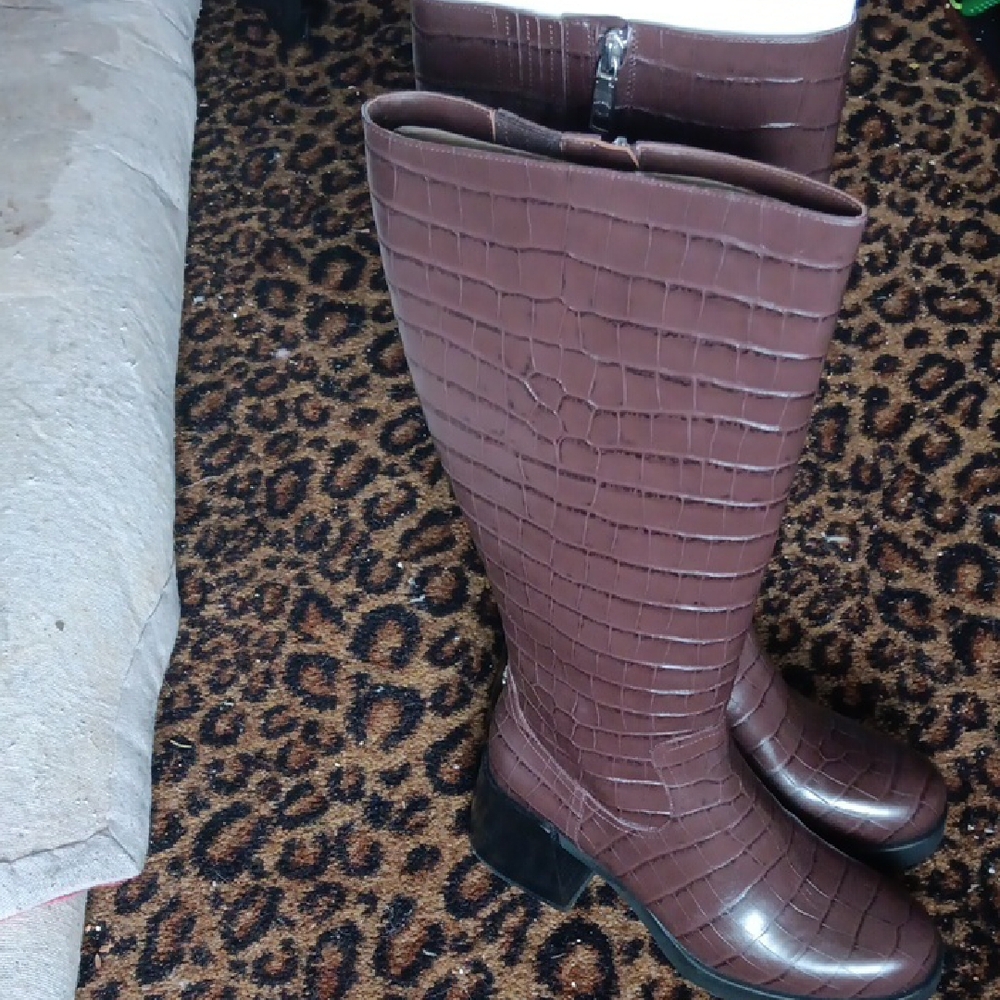 Coach Dark Brown Croc-Embossed Heeled Boots - Picture 4 of 8